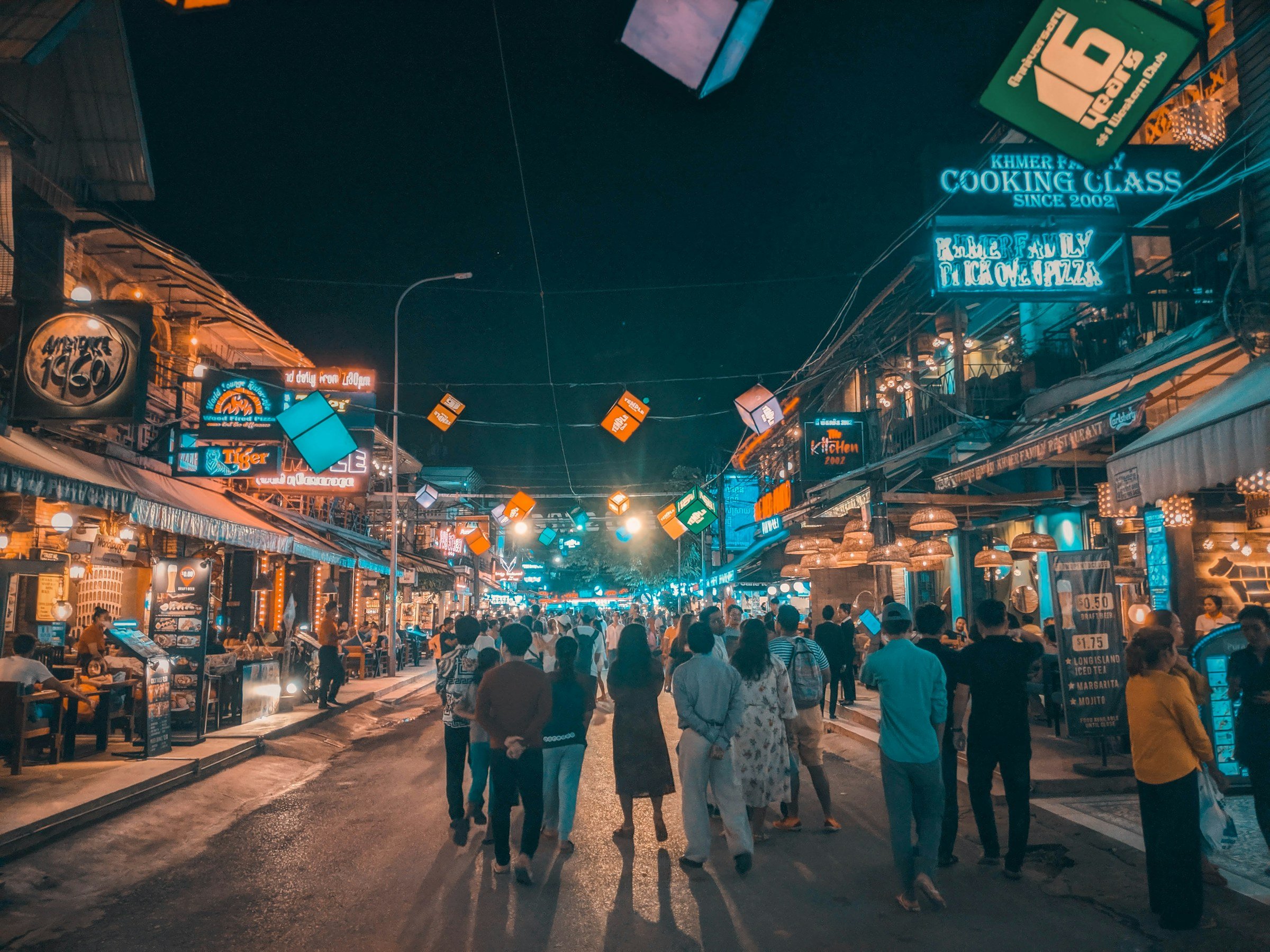 Siem Reap street at night, Pub Street area